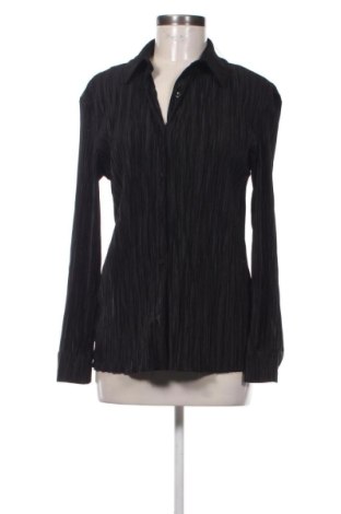 Cămașă de femei Stradivarius, Mărime S, Culoare Negru, Preț 36,74 Lei, #137723322