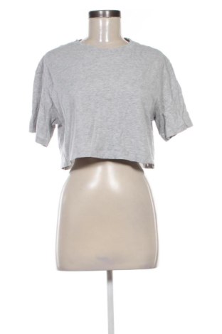 Tricou de femei FSBN Sister, Mărime S, Culoare Gri, Preț 31,00 Lei, #137711583