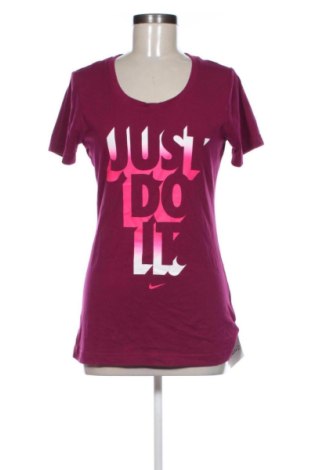 Γυναικείο t-shirt Nike, Μέγεθος M, Χρώμα Ρόζ , Τιμή 16,82 €, #137712500