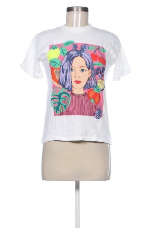 Γυναικείο t-shirt Pull&Bear, Μέγεθος XS, Χρώμα Πολύχρωμο, Τιμή 16,51 €, #137741504