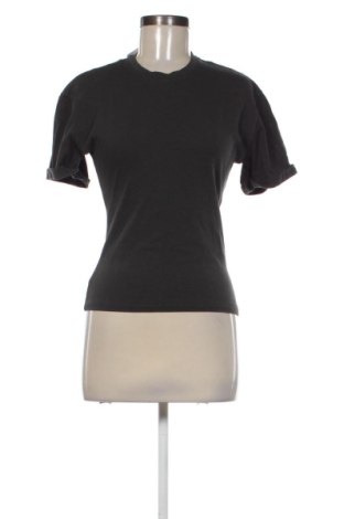 Tricou de femei Zara, Mărime XS, Culoare Negru, Preț 41,99 Lei, #137744173