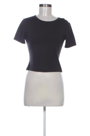 Γυναικείο t-shirt H&M, Μέγεθος M, Χρώμα Μαύρο, Τιμή 11,00 €, #137735777