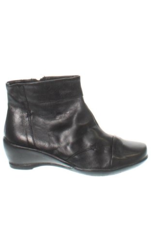 Damskie botki Aeros, Rozmiar 36, Kolor Czarny, Cena 221,80 zł, #137755041