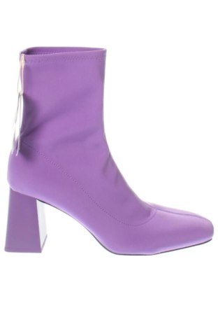 Botine de damă Stradivarius, Mărime 39, Culoare Mov, Preț 157,00 Lei, #137727861