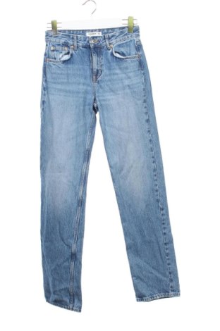 Дамски дънки Pull&Bear, Размер S, Цвят Син, Цена 15,33 €, #137651911