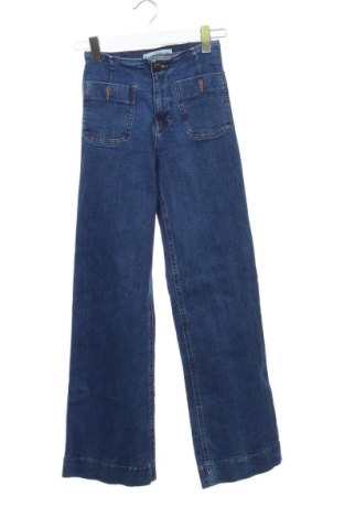 Damskie jeansy Stradivarius, Rozmiar XS, Kolor Niebieski, Cena 50,80 zł, #137704326