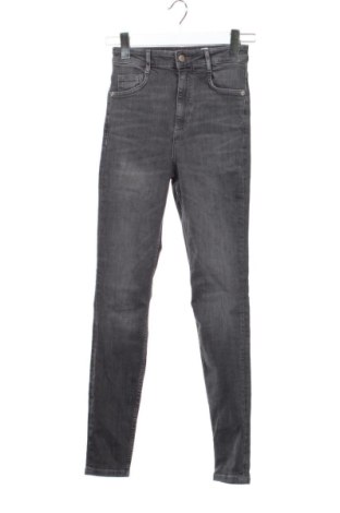 Blugi de femei Zara, Mărime XXS, Culoare Gri, Preț 57,74 Lei, #137716877