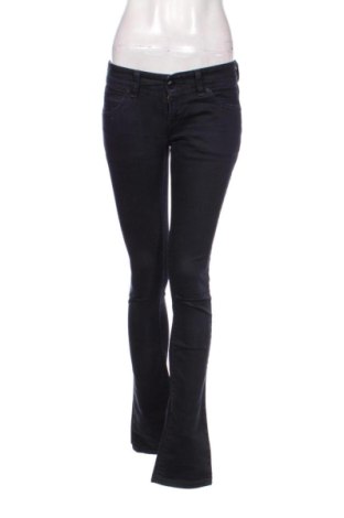 Damskie jeansy Levi's, Rozmiar M, Kolor Niebieski, Cena 169,61 zł, #137722430