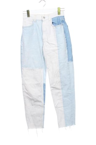 Női farmernadrág Stradivarius, Méret XS, Szín Sokszínű, Ár 4 104 Ft, #137723602