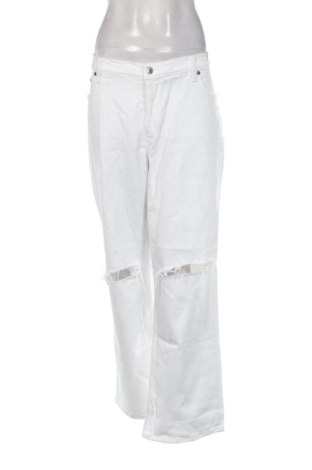 Damskie jeansy Abercrombie & Fitch, Rozmiar 3XL, Kolor Biały, Cena 173,40 zł, #137725315
