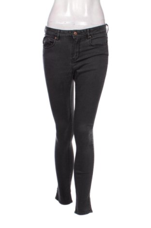 Dámske džínsy  H&M, Veľkosť M, Farba Sivá, Cena  12,00 €, #137726810
