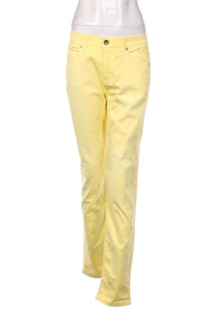 Dámske džínsy  Jeans By Bessie, Veľkosť L, Farba Žltá, Cena  16,00 €, #137728988