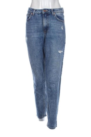 Γυναικείο Τζίν Bershka, Μέγεθος S, Χρώμα Μπλέ, Τιμή 16,00 €, #137733883
