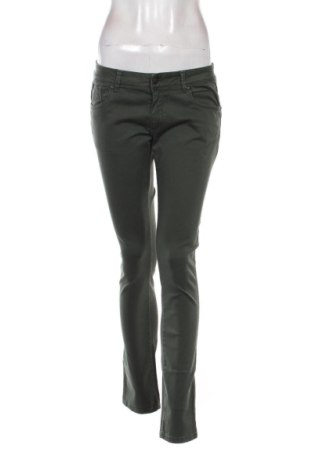 Damen Jeans Sisley, Größe L, Farbe Grün, Preis € 22,00, #137741571