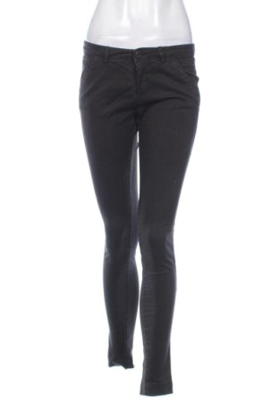 Női farmernadrág Bershka, Méret M, Szín Fekete, Ár 6 216 Ft, #137764870