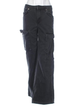Дамски дънки Bershka, Размер S, Цвят Черен, Цена 16,81 €, #137765003
