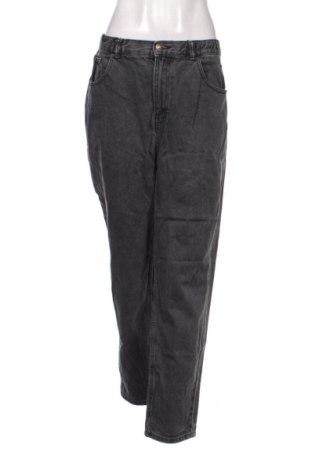 Blugi de femei Pull&Bear, Mărime M, Culoare Gri, Preț 52,49 Lei, #137760484