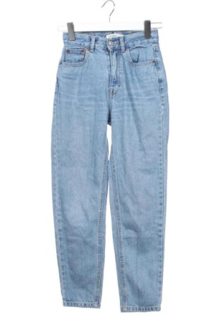 Дамски дънки Pull&Bear, Размер XXS, Цвят Син, Цена 10,29 €, #137731041