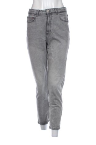Dámske džínsy  Zara, Veľkosť S, Farba Sivá, Cena  11,00 €, #137736897