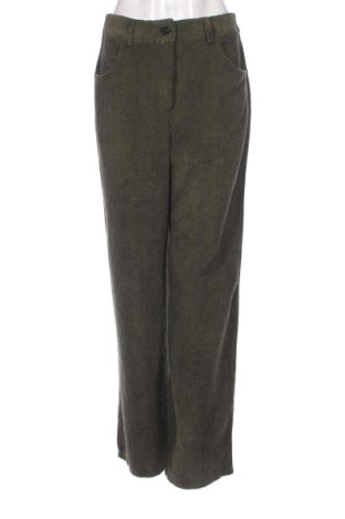 Pantaloni de velvet de femei Unbranded, Mărime S, Culoare Verde, Preț 39,68 Lei, #137738953