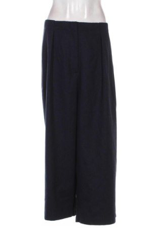 Pantaloni scurți de femei Next, Mărime 5XL, Culoare Albastru, Preț 94,00 Lei, #137713244