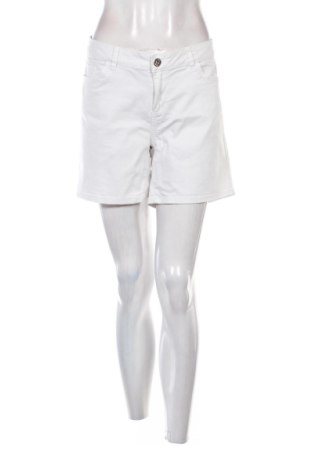 Pantaloni scurți de femei Ever.me by Takko Fashion, Mărime XXL, Culoare Alb, Preț 46,00 Lei, #137717039