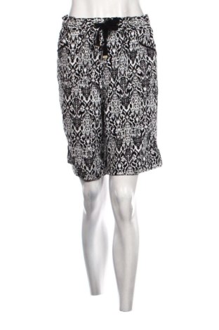 Pantaloni scurți de femei George, Mărime XL, Culoare Multicolor, Preț 44,64 Lei, #137723892