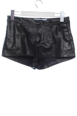 Pantaloni scurți de femei Bershka, Mărime M, Culoare Negru, Preț 36,74 Lei, #137726199