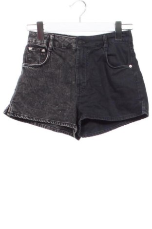 Дамски къс панталон Bershka, Размер XS, Цвят Многоцветен, Цена 12,00 €, #137742552