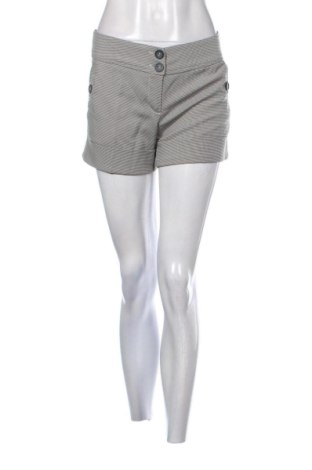 Pantaloni scurți de femei Orsay, Mărime M, Culoare Multicolor, Preț 50,00 Lei, #137745638