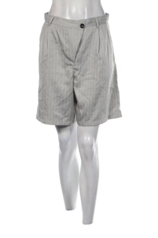 Pantaloni scurți de femei SHEIN, Mărime M, Culoare Multicolor, Preț 43,00 Lei, #137745716