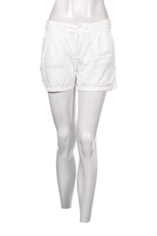 Pantaloni scurți de femei Calliope, Mărime L, Culoare Alb, Preț 36,74 Lei, #137745860