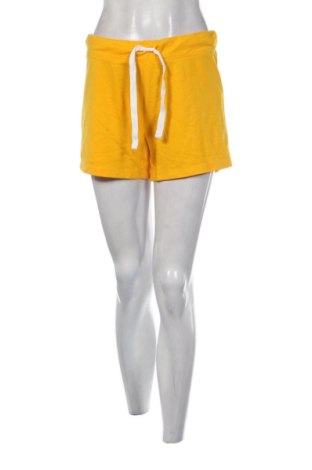 Pantaloni scurți de femei Esmara, Mărime S, Culoare Galben, Preț 36,74 Lei, #137748611
