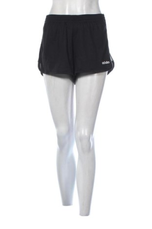 Pantaloni scurți de femei Adidas, Mărime XL, Culoare Negru, Preț 78,74 Lei, #137754381