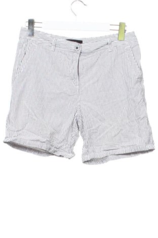 Pantaloni scurți de femei Next, Mărime L, Culoare Multicolor, Preț 59,51 Lei, #137727874