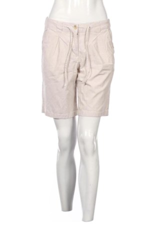Pantaloni scurți de femei Tom Tailor, Mărime M, Culoare Multicolor, Preț 56,00 Lei, #137719922