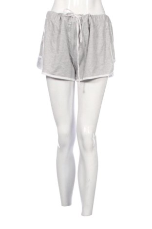 Pantaloni scurți de femei Infinity, Mărime XXL, Culoare Gri, Preț 36,74 Lei, #137721174