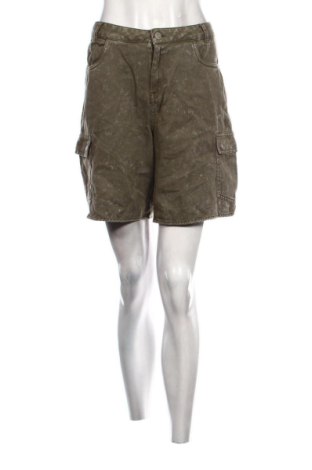 Pantaloni scurți de femei Noisy May, Mărime L, Culoare Verde, Preț 68,24 Lei, #137721533