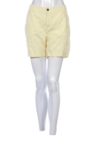 Pantaloni scurți de femei Yessica, Mărime L, Culoare Galben, Preț 57,74 Lei, #137730447