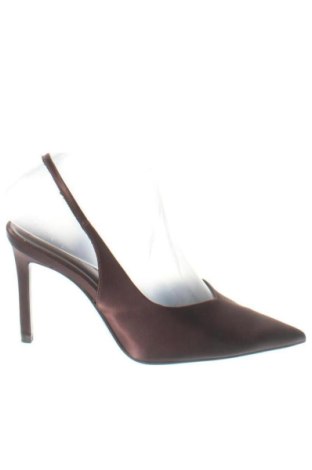 Încălțăminte de damă Stradivarius, Mărime 36, Culoare Maro, Preț 120,73 Lei, #137751105
