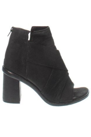 Dámske topánky  Unbranded, Veľkosť 36, Farba Čierna, Cena  35,00 €, #137727328