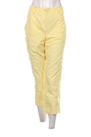 Pantaloni de femei Canda, Mărime XL, Culoare Galben, Preț 75,00 Lei, #137716513