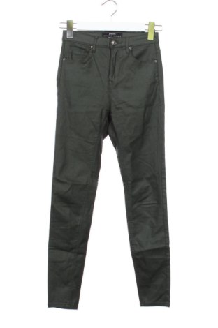 Pantaloni de femei Stradivarius, Mărime S, Culoare Verde, Preț 62,99 Lei, #137726912