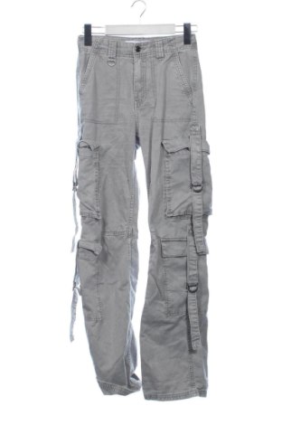 Дамски панталон Bershka, Размер XXS, Цвят Сив, Цена 27,68 €, #137738113