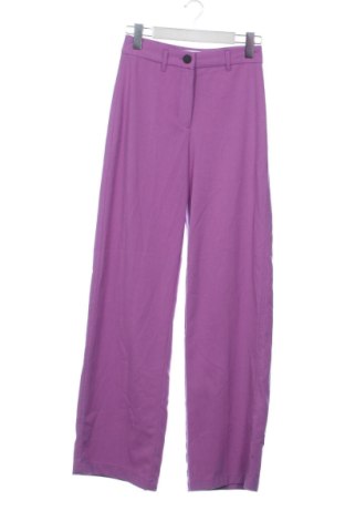 Pantaloni de femei Bershka, Mărime XS, Culoare Mov, Preț 54,55 Lei, #137739579