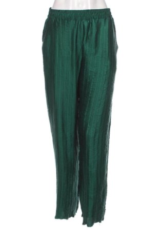 Дамски панталон Zara, Размер S, Цвят Зелен, Цена 10,00 €, #137741150