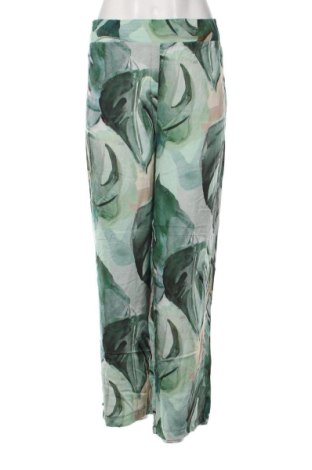 Pantaloni de femei LC Waikiki, Mărime L, Culoare Multicolor, Preț 104,98 Lei, #137741949