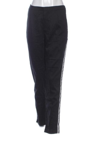Дамски панталон Kendall & Kylie, Размер L, Цвят Черен, Цена 85,01 €, #137742352