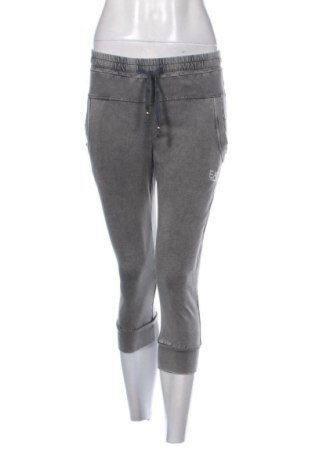 Női nadrág Emporio Armani, Méret S, Szín Szürke, Ár 39 723 Ft, #137744618