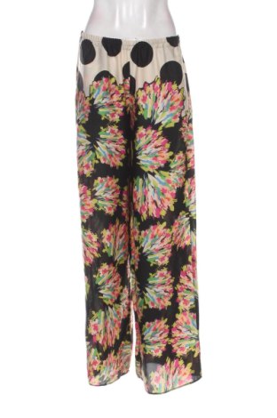 Pantaloni de femei Zara, Mărime L, Culoare Multicolor, Preț 55,00 Lei, #137753572